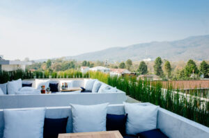 rooftop lounge_banner