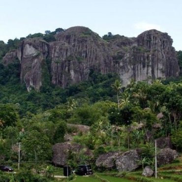 Tempat Wisata di Yogyakarta_Gunung Api Nglanggeran(1)_banner