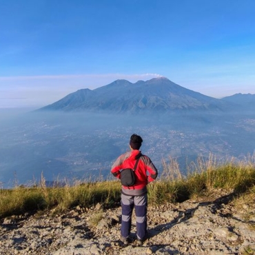 Gunung Di Indonesia_Gunung Penanggungan(1)_banner