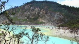 Solo Traveling_Kawah Putih Ciwidey_banner